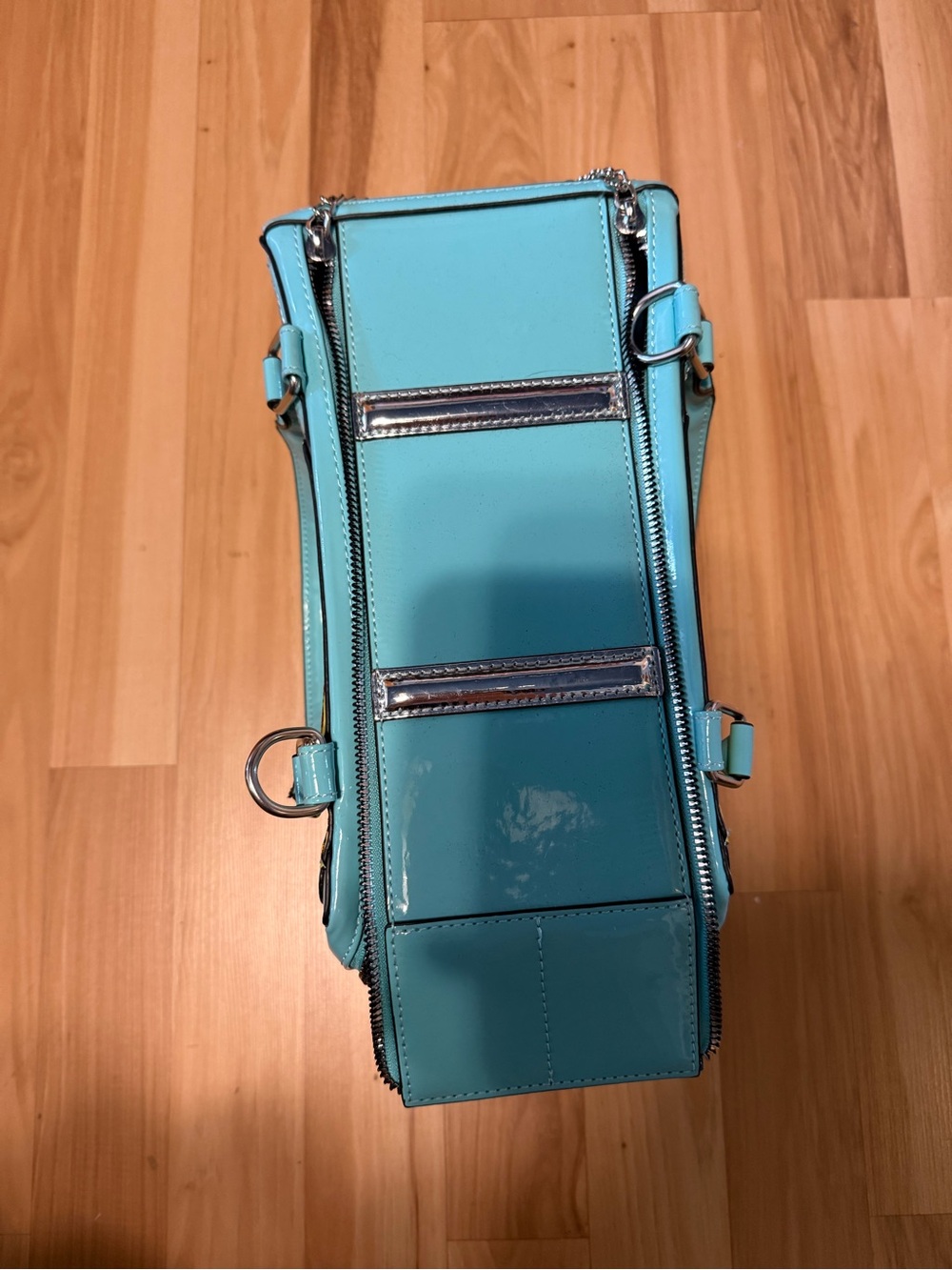 Dolls Kill Scooby-Doo Mystery Machine Satchel - Blue & Yellow - Picture 4 of 7